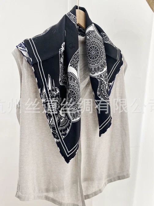 14 Momme Twill Silk jacquard Square Shawl 26'' Bandanna Scarf horse Print Wrap