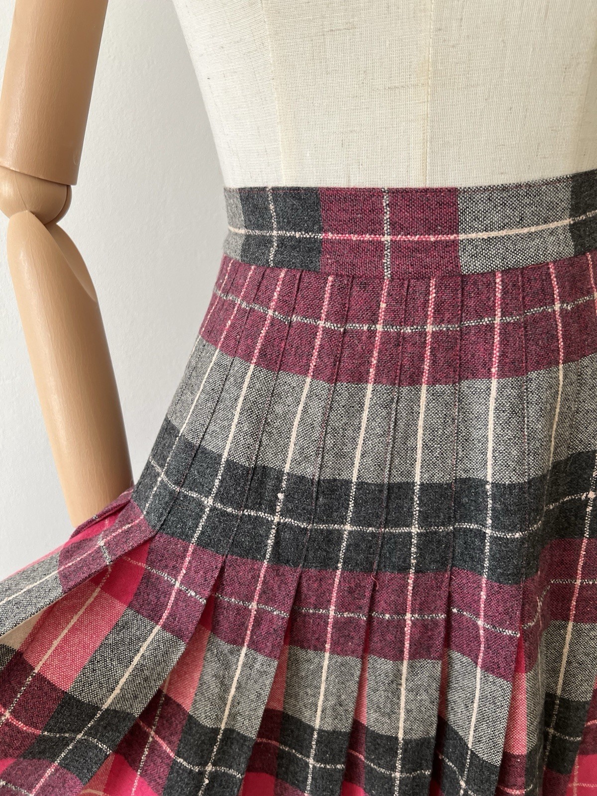 Vintage 1950s Pendleton Turnabout Reversible Plea… - image 6