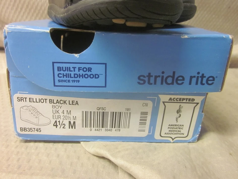 Zapatos Stride Rite SRT Elliot de cuero negro Lea para niño talla 4,5 Foto 2 de 4