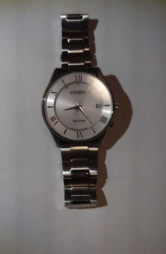 Citizen Date Acier Inoxydable Eco-Drive Solaire Homme Montre Authentique Travail - Photo 2 sur 4