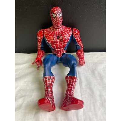 Marvel Spiderman 2002 13'' Punching Kicking SKU 3281