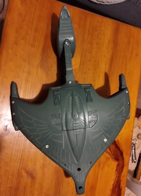 Vtg 1993 Playmates Star Trek The Next Generation Romulan Warbird