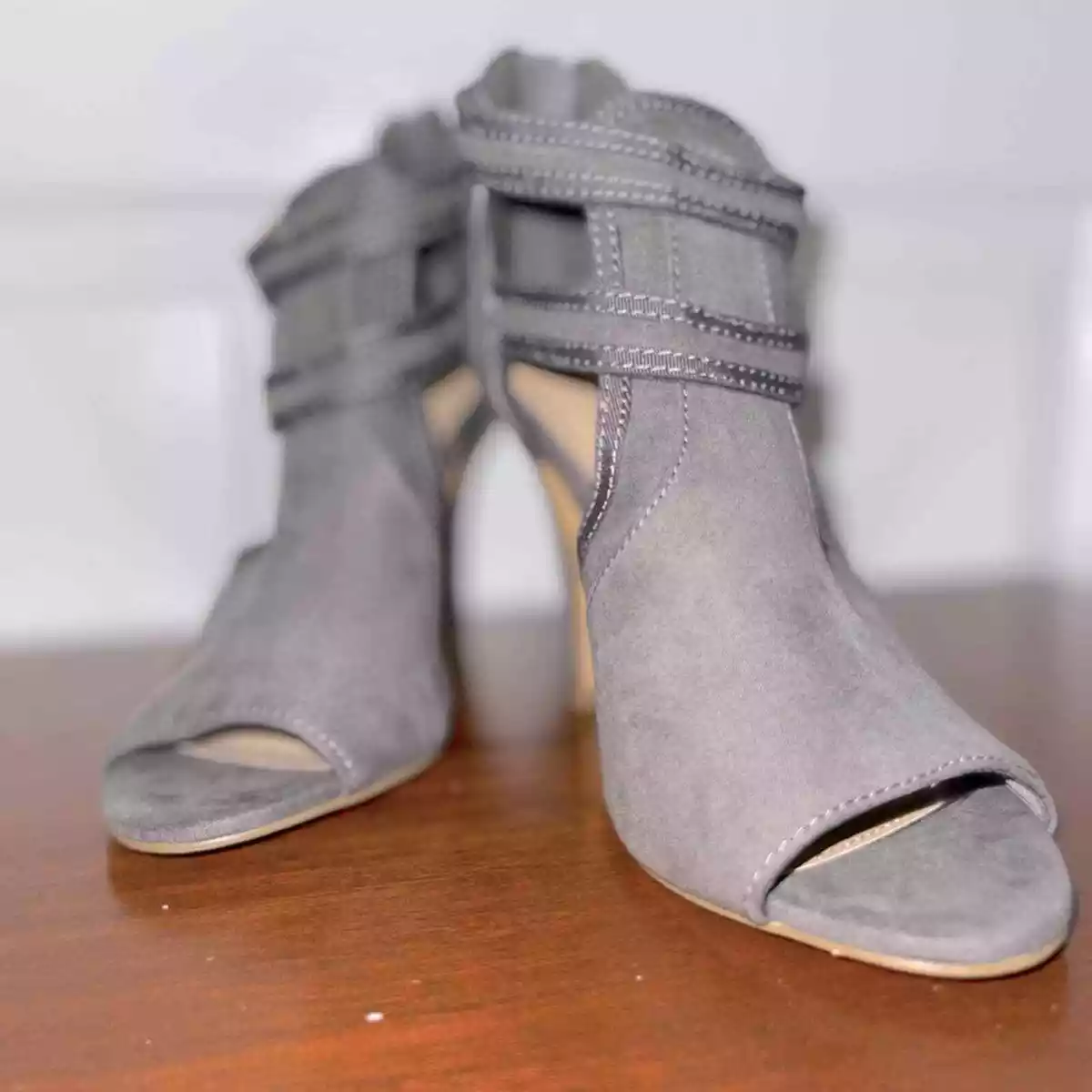Lc lauren conrad sweetheart women's high heels sales