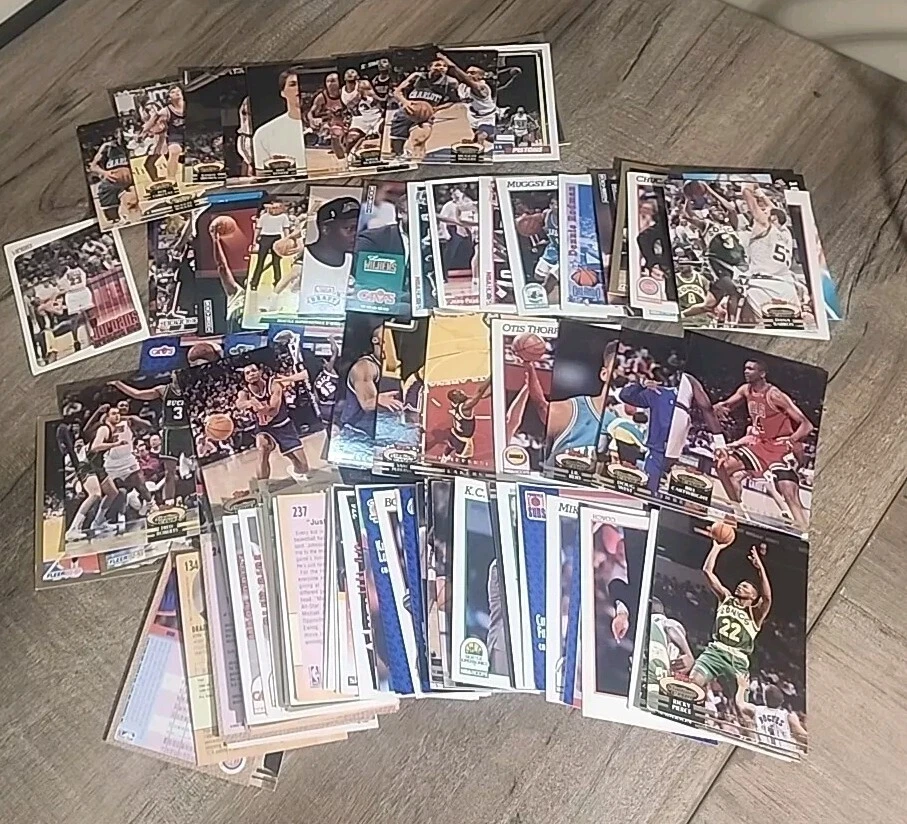 Лот из 102 баскетбольных карточек начала 90-х. NBA TOPPS FLEER SKYBOX EX-VG - Изображение 3 из 4