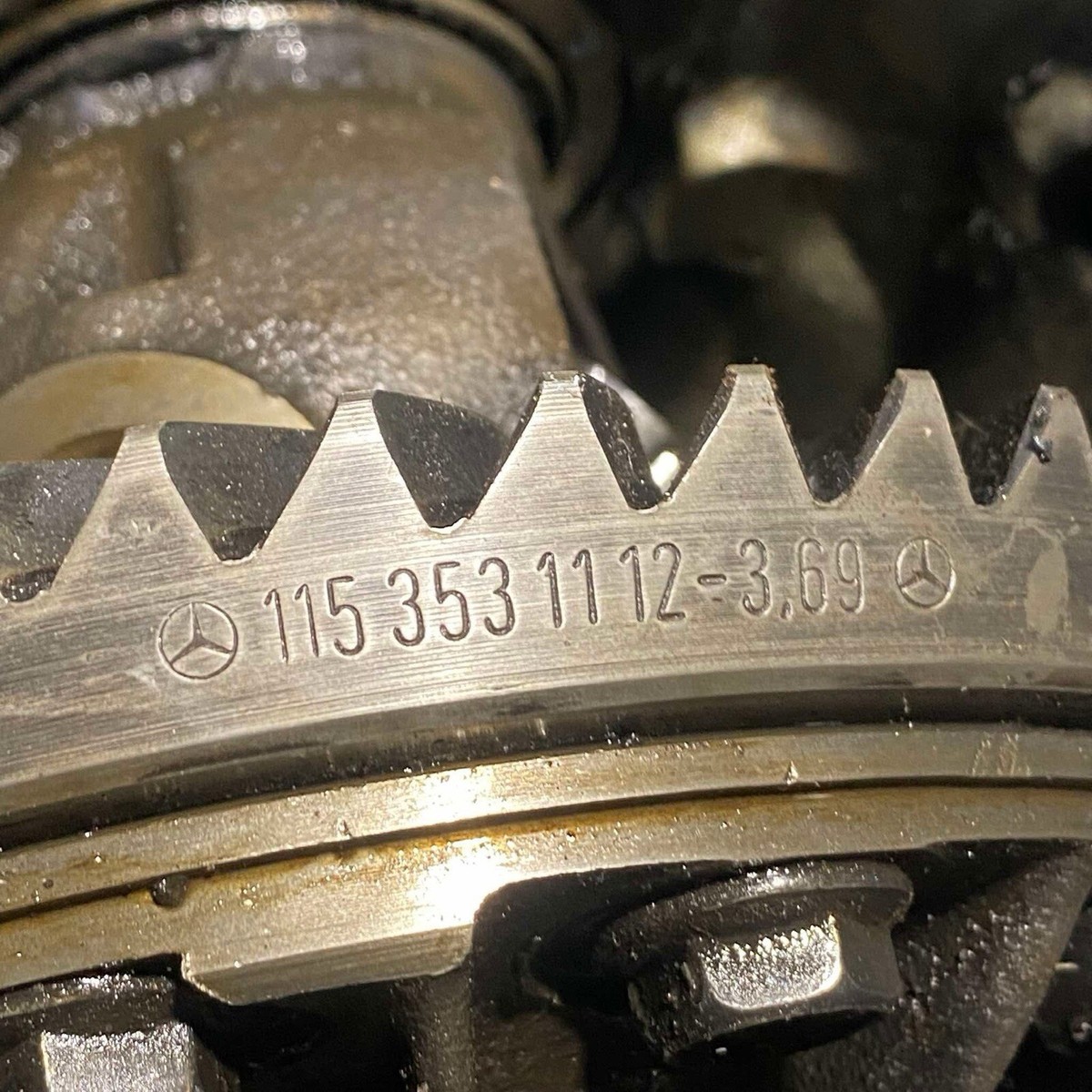 Mercedes-Benz W126 Rear Differential Assembly 1153513208
