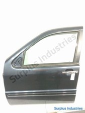 Porte avant et accessoires Mercedes CLASSE M