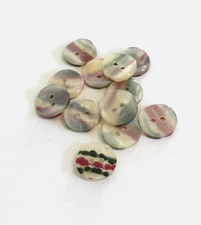 24 Buttons Pearlized Off White Shell Design Plastic 2-Hole Sewing 15 mm #WH83
