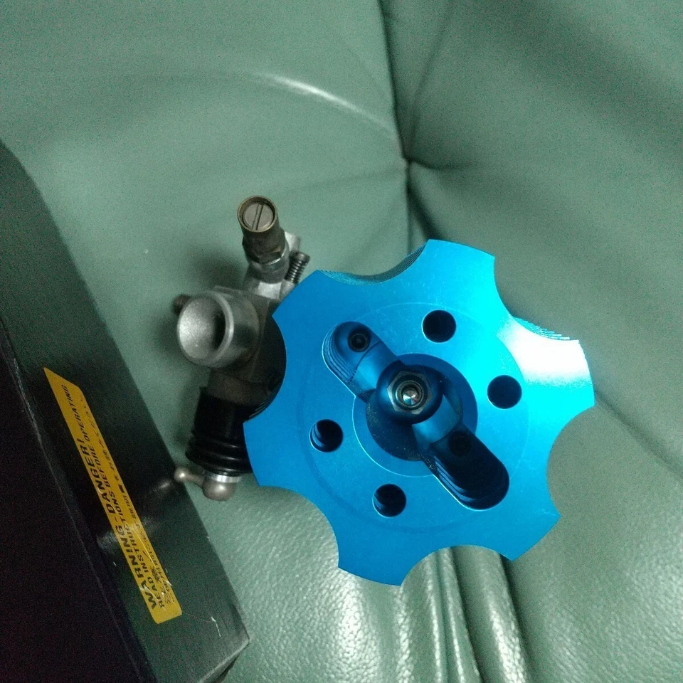 O.S. MAX-21RX-B RC Ogawa Seiki RC Radio Control Car parts - Image 3 of 4