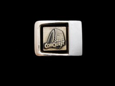 LB09107 VINTAGE 1970s  CONQUEST TIRE  COMPANY LEATHER BELT BUCKLE