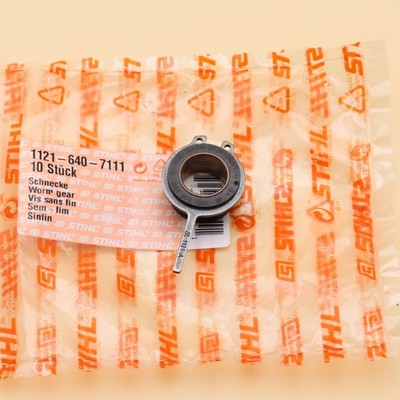 NEU Original Stihl 024 026 MS 240 260 261 Schnecke Ölpumpe 11216407111