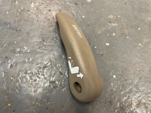 1995-1998 CHEVY SILVERADO GMC SIERRA PASSENGERS SEAT REAR ENTRY LEVER HANDLE TAN