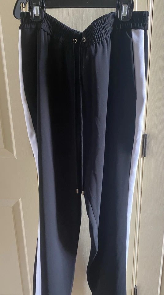 Michael Kors M Foto 3 de 3