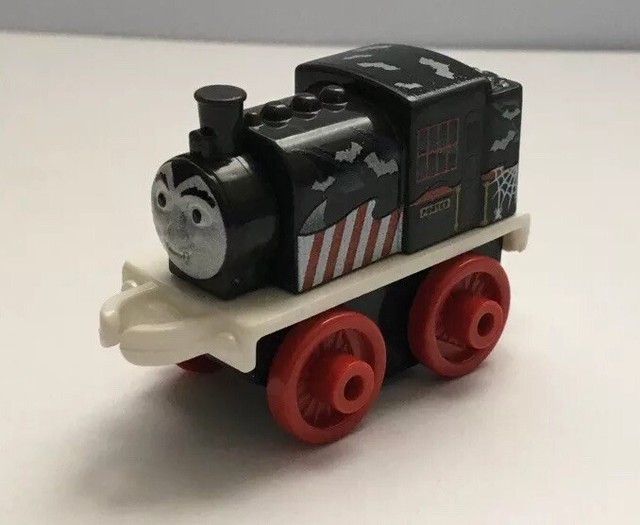 THOMAS & FRIENDS Minis Train Engine SPOOKY Vampire Bats PORTER Loose