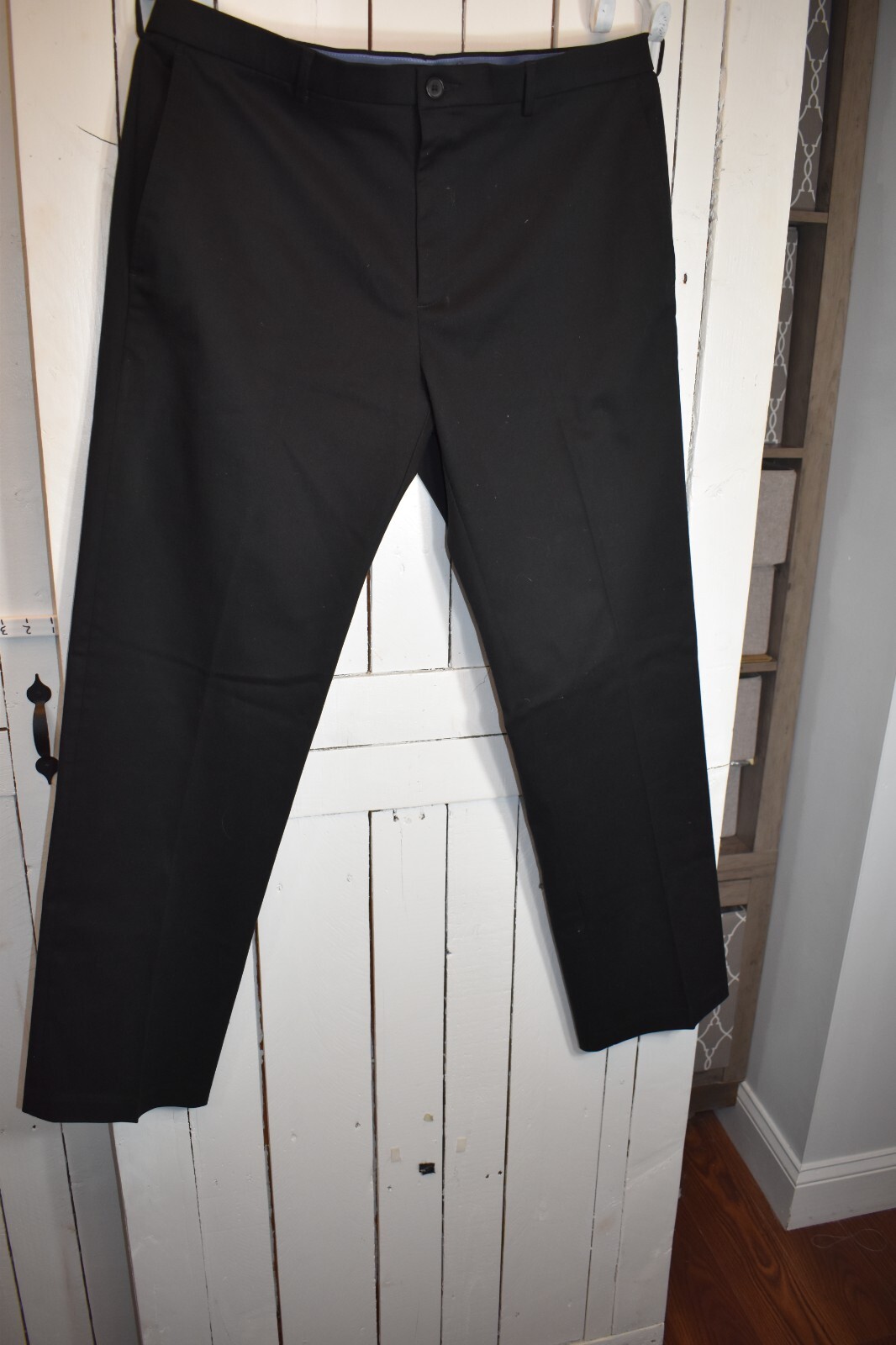 Mens Haggar No Iron Premium Khaki Black Pants 38w x 34l, Pre-Owned (M38-34,m4c)