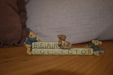 Suzi Skoglund Bear Collector Figurine Shelf Sitter Plaque – 2000 CVL Resin