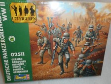 Revell WW II German Armored Infantry Plastic Soldiers in Open Box 1/72 2511