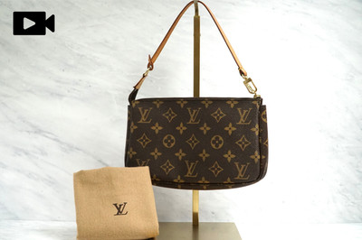 [Excellent] Louis Vuitton Monogram Pochette Accessoires Pouch Bag Vintage M51980