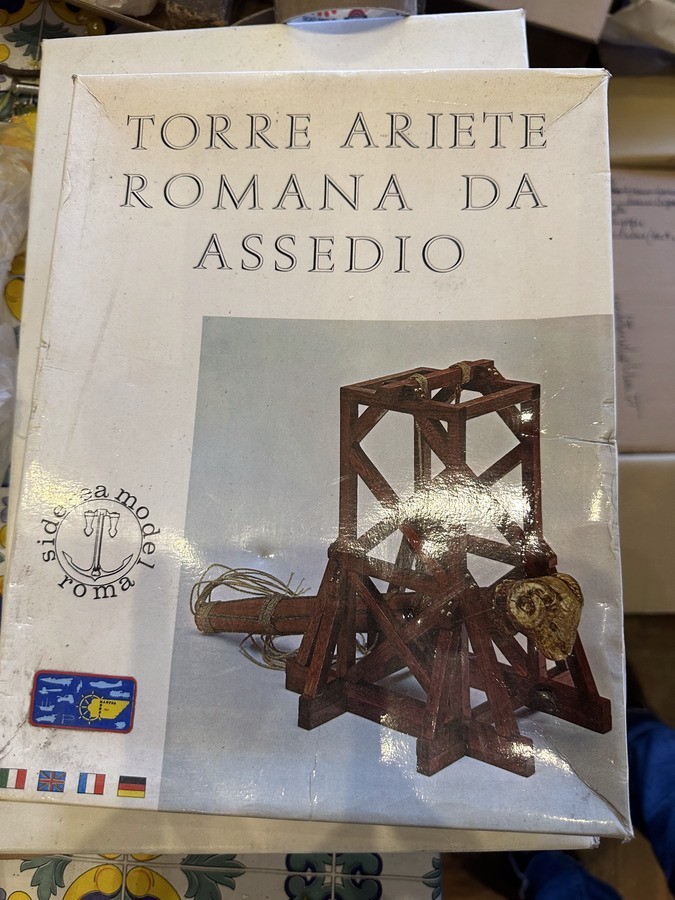 kit modellismo Torre Ariete Romana da Assedio Amati vintage