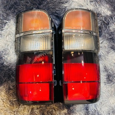 Toyota Hiace Super Custom Tail Light Left And Right Side | OE