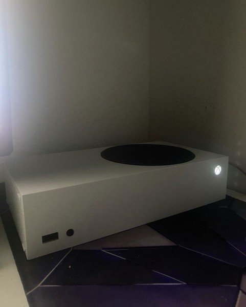 Microsoft Xbox Series S 512GB Console - Blanco