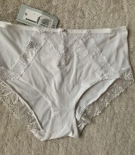 BNWT M S Midi knickers in White Lace mix UK 8