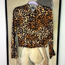 Fashion Nova Leopard Print Cropped Hooded Tshirt