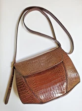 Vintage Bruno Magli Italy Crossbody Handbag Alligator Embossed Leather Brown