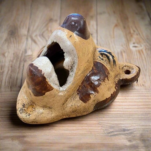 Jones Peak Grizzly Bear Wall Bottle Opener - Thumbnail 3