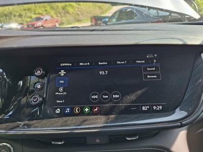 Used Infotainment Display fits: 2022 Buick Envision AM-FM-stereo-NAV-CD-SD drive
