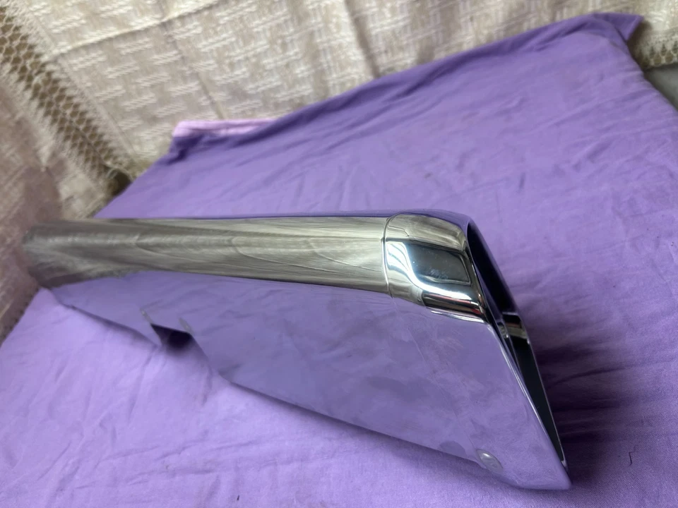 Auspuffabdeckung rechts 18315-MKC-A01 Honda Goldwing GL 1800 2018- n R7-039. - Image 2 of 4