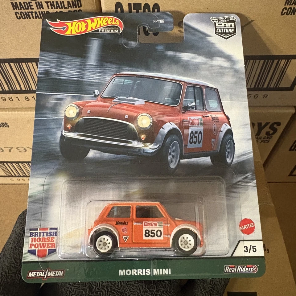 HOT WHEELS Morris Mini - PREMIUM - British Horse Power - Immagine 3 di 3