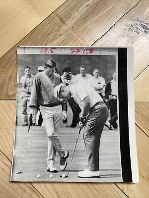 Original 1967 Jack Nicklaus Putting Type Photo Golf Press Wire