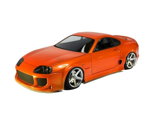 Carrosserie de la Nissan Skyline R34 GT-R pour voiture de piste 1/10