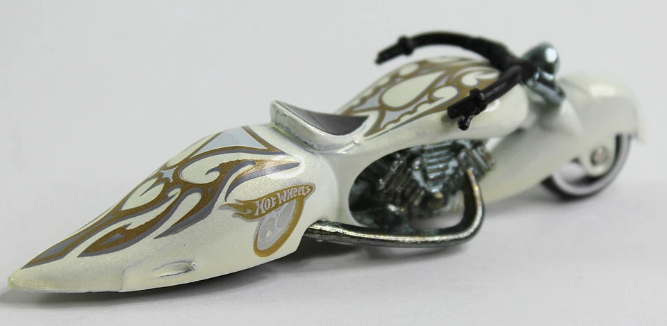 HOT WHEELS W-oozie Rebel Rides Custom Cars 3 of 5 White - Image 2 of 4