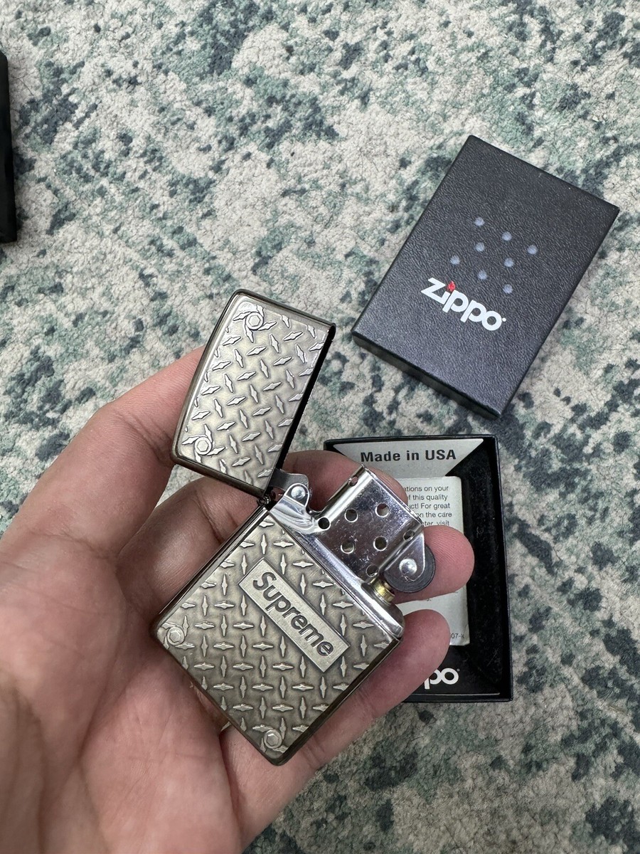 Supreme Diamond Cut Zippo Silver 2017AW