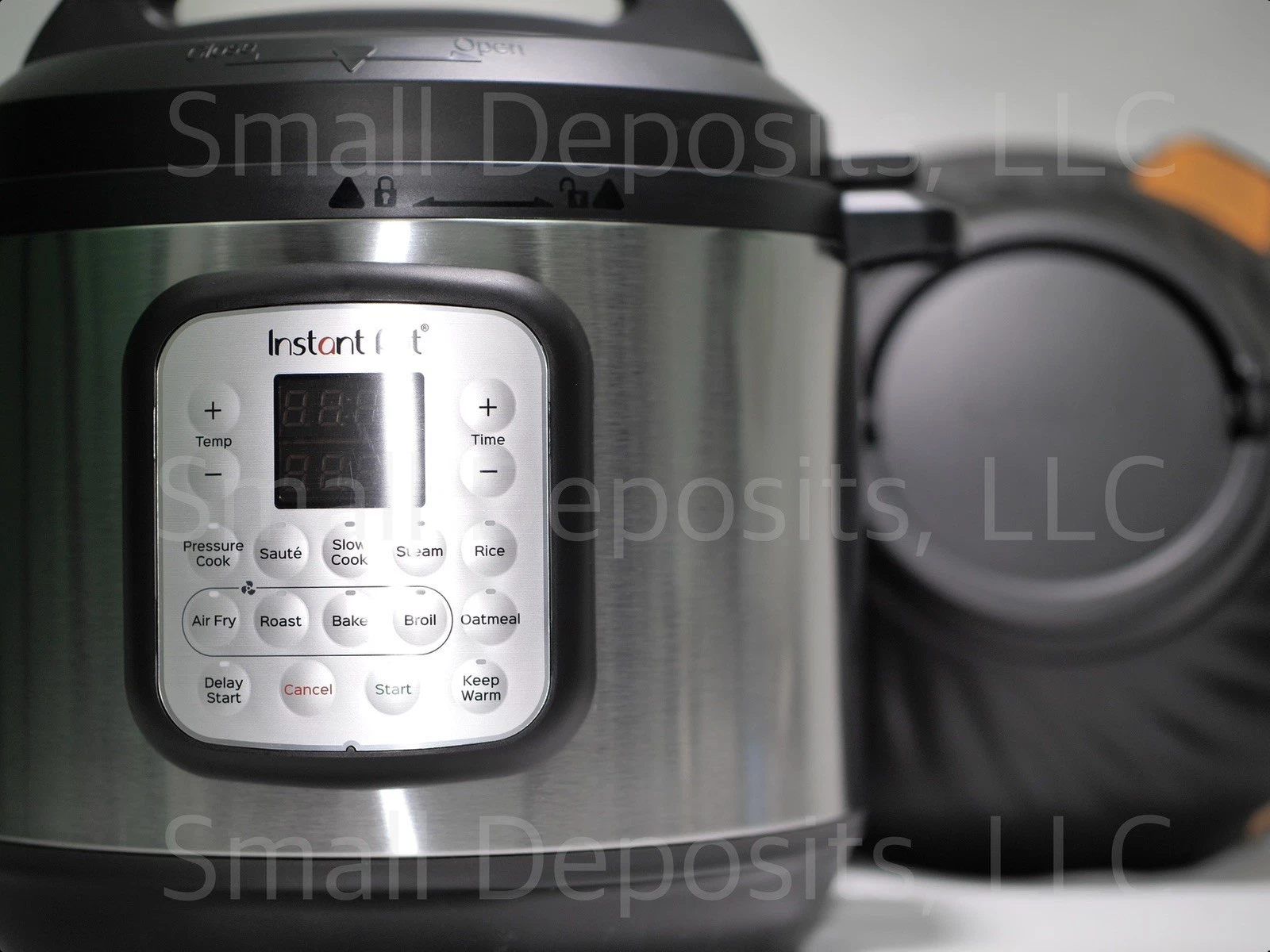 Instant Pot Duo Crisp + Air Fryer, 8qt + 9-in-1 , Pressure Cooker, Rice + Yogurt
Opens in a new wind