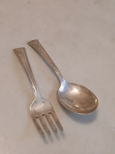 Vintage INTERNATIONAL STERLING CHILDS FORK SPOON SERENITY NM 35 grams