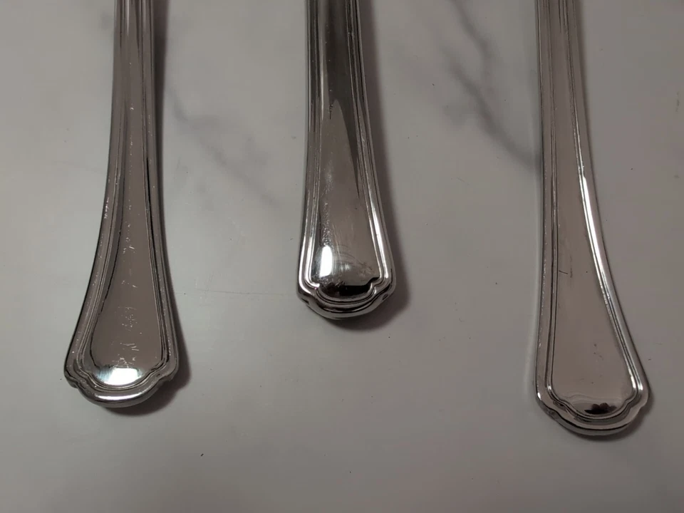 Reed & Barton Arlington Newton Stainless Steel Salad Serving Set & Meat Fork - Image 3 of 4