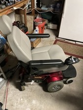 Pride Mobility Jazzy Select GT Power Chair - Electronic wheelchair / scooter