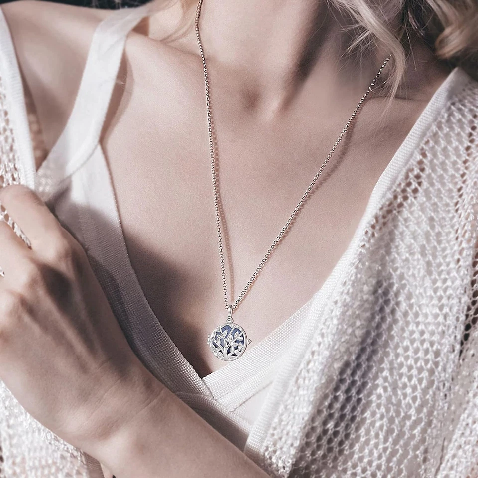 Collana Con Pendente a Forma Di Medaglione in Argento Con Aromaterapia E Olio Es - Immagine 3 di 4