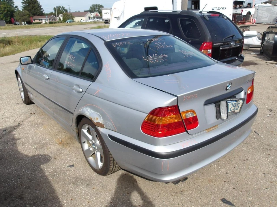 Fuel Tank Convertible Plastic M54 265S5 Engine Fits 04-06 BMW 325i 2155639 Foto 3 de 4
