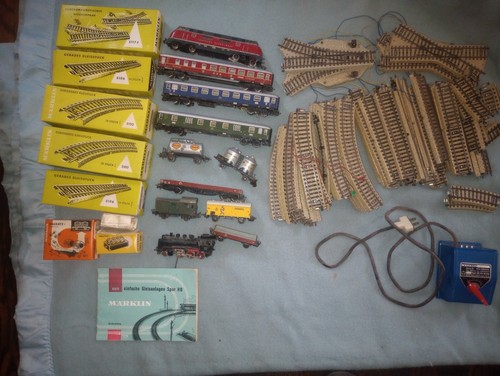 Vintage Estate Collection Marklin Trains & Accessories