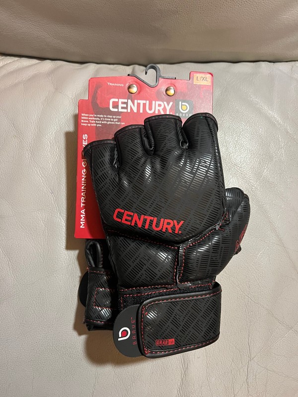 Century BRAVE Men's MMA Gloves Black-Size Adult L/XL 147315p-019252 brave mma 