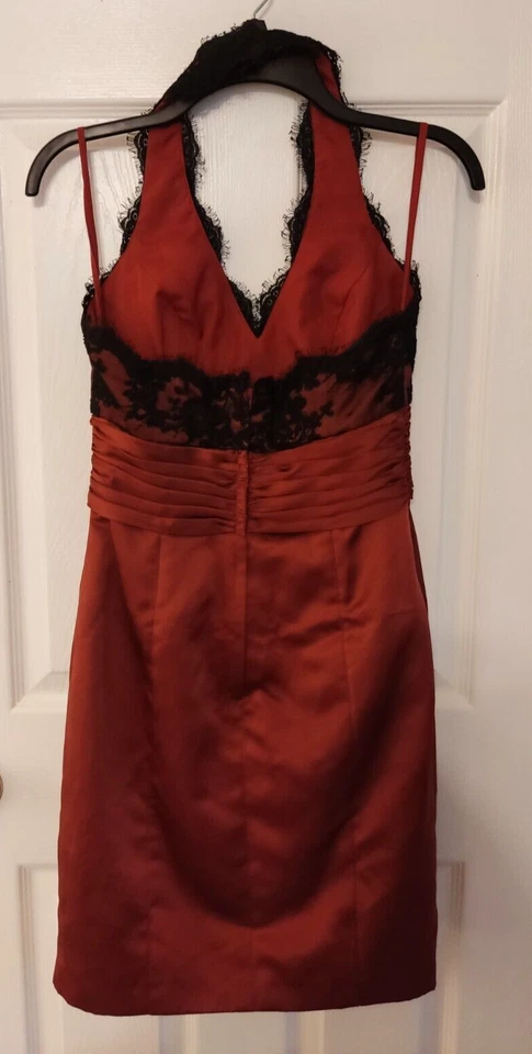 Vestido Alexia Couture Fiesta Cóctel Talla 4 Halter Satén y Encaje Borgoña Negro Foto 4 de 4