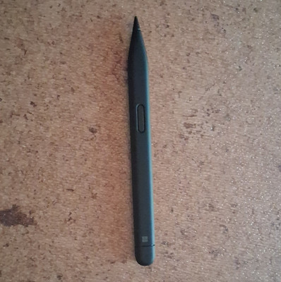 Surface Slim Pen 2 (Fast Neuwertig) 1 Mal Benutzt