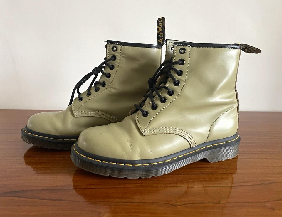 Dr Martens 1460, photo 1 of 5