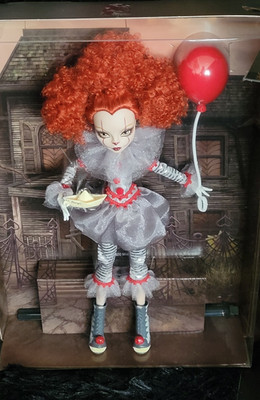 Monster High Pennywise, Collector Doll, GNP22, Limited Edition, Mattel Barbie