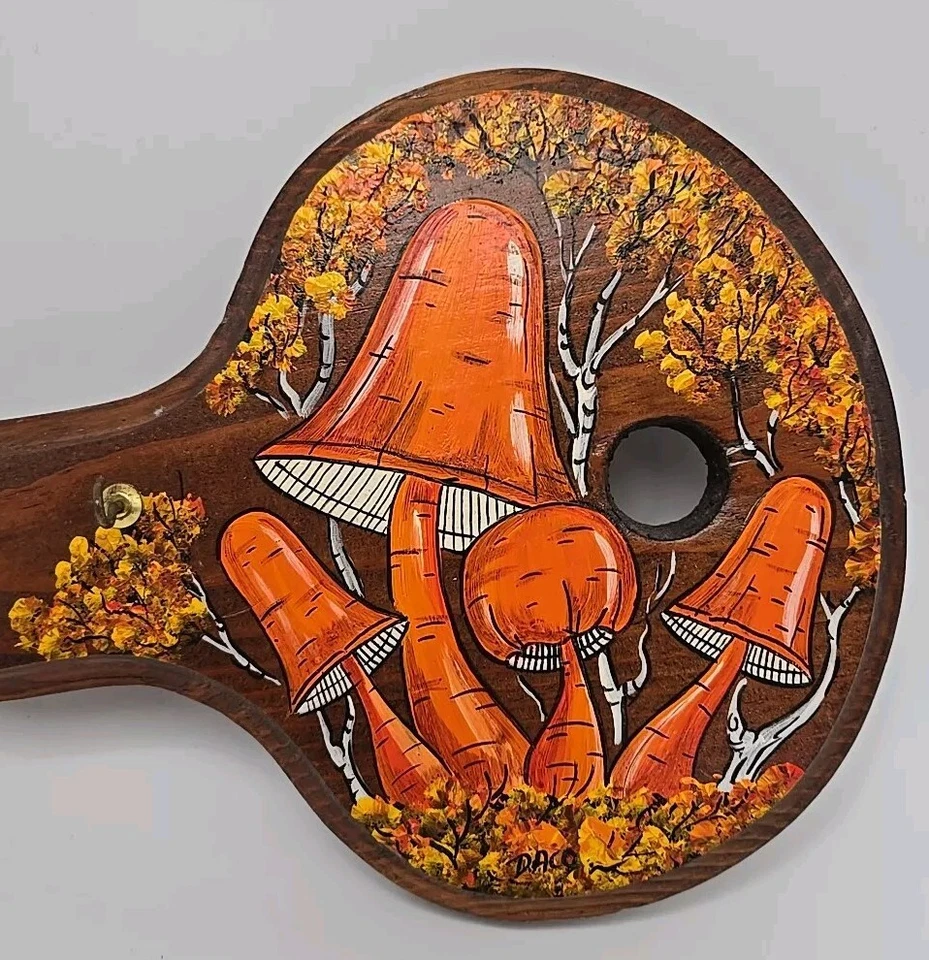 Vtg Wood Painted Mushroom Art 6 Key Hanger Rack Wall Mount Retro Signed DACO 17" - Image 2 of 4