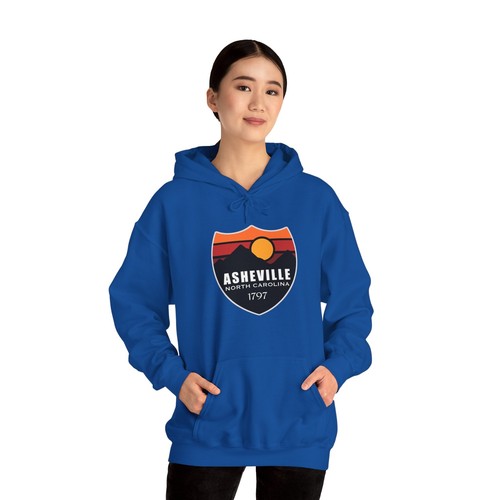 Asheville, North Carolina - Unisex Heavy Blend™ Hooded Sweatshirt