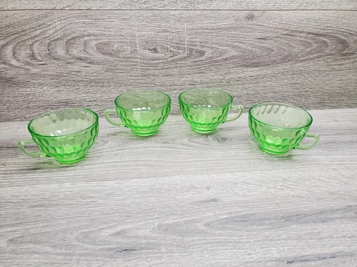 (4) Vtg Federal Glass Co Thumbprint Uranium Glow Glass Cups